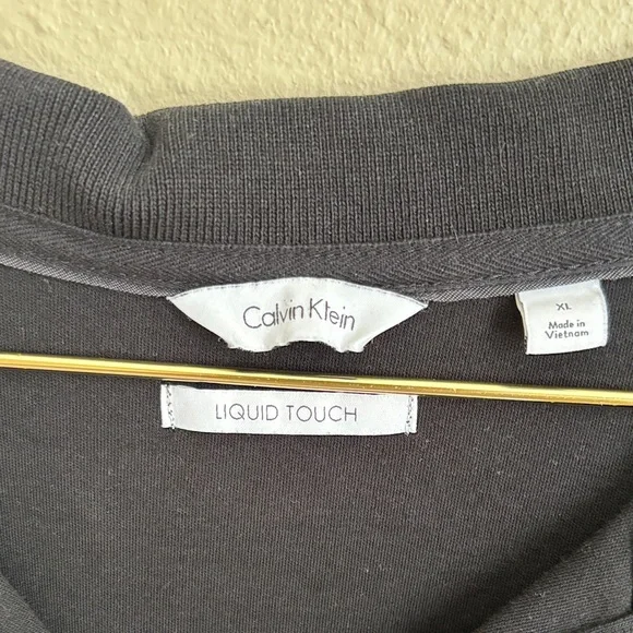 Calvin Klein Men's Black Polo Shirt - Picture 4 of 5